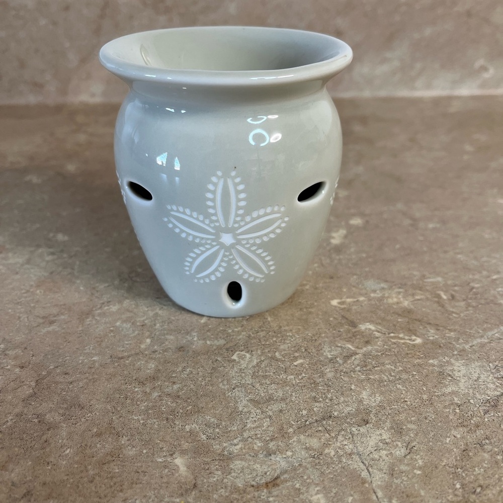 Scentsy wall wax Warmer